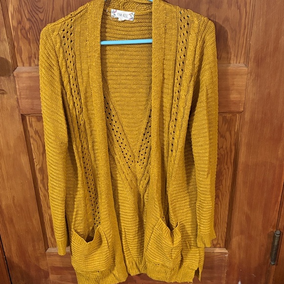 Pink Rose Golden Knit Cardigan Sweater - Picture 1 of 8